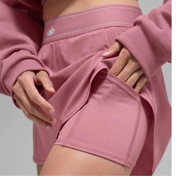 NWT AUTHENTIC ALO YOGA PINK WILD ROSE MATCH POINT SKIRT SAME DAY SHIP LAST ONE - Picture 6 of 10